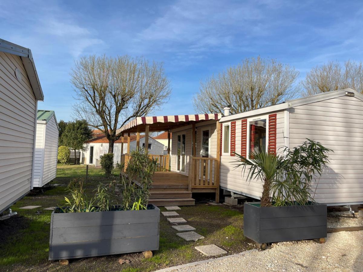 Team Holiday - Camping Du Petit Pont Arvert Экстерьер фото
